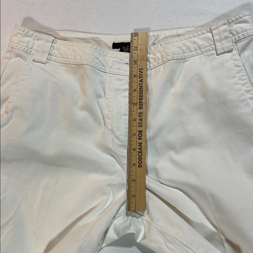 a.n.a. White cuffed Capris EUC 14 - Picture 12 of 15